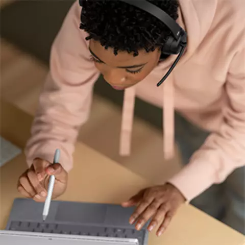 Comprar Auriculares Inalámbricos Microsoft Modern Xbox One screen 4
