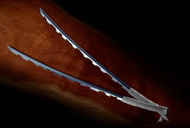 Comprar Katana Nichirin Inosuke Hashibira Kimetsu No Yaiba: Réplica 93,5 cm Réplicas