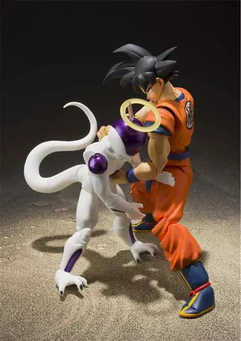 Reservar Figura Son Goku Saiyan Raised On Earth 14 cm Dragon Ball Z SH Figuarts Re-Run Figuras de Videojuegos Estándar