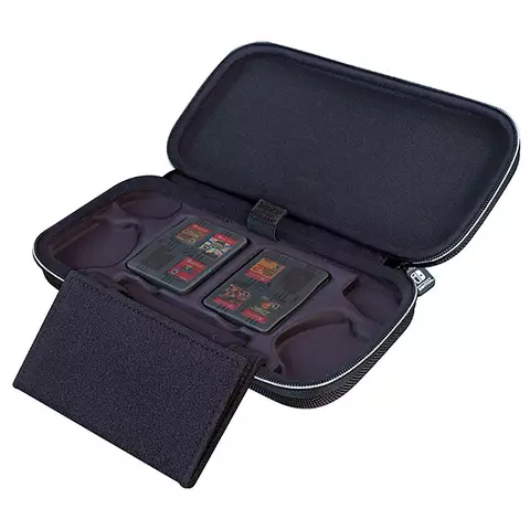 Comprar Funda Deluxe Travel Case Blanca/Negra Licenciada Switch