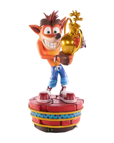 Figura Crash Estatua Resina Team Racing Nitro-Fueled Crash Winner 46 cm (Standard Edition)